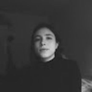 Meet your Posher, Caroline